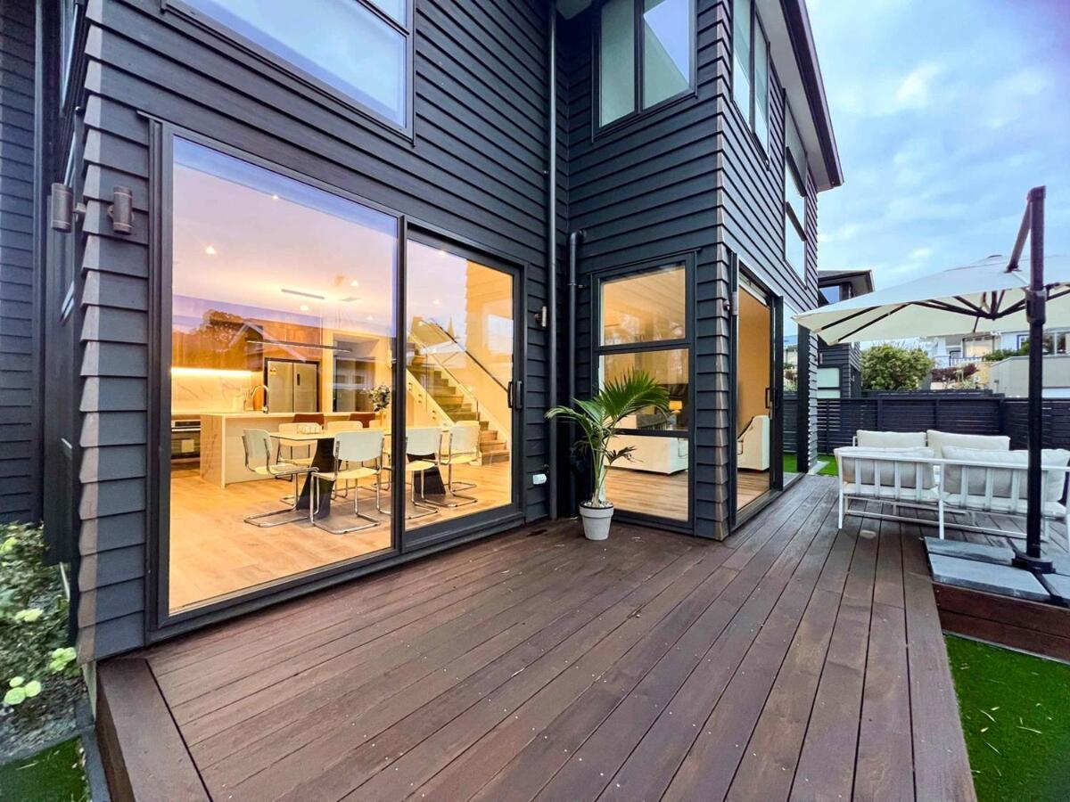 Brand-new Luxury 5 Bedroom House In Epsom * Auckland